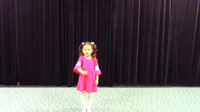 Дарья Гричишкина, стихотворение "Клей" (Б. Заходер) смотреть онлайн