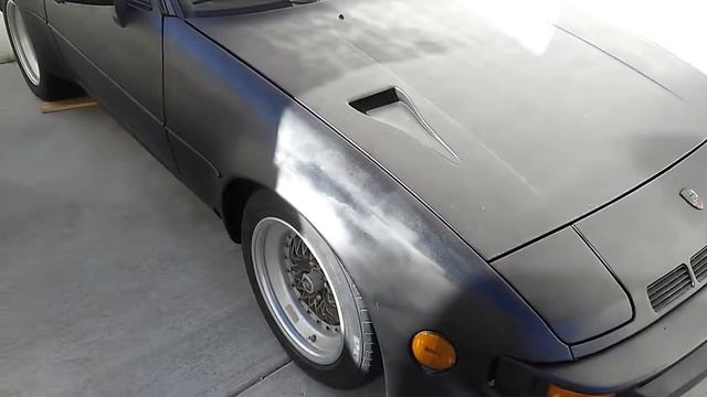 PORSCHE 924 TURBO WIDE BODY смотреть онлайн