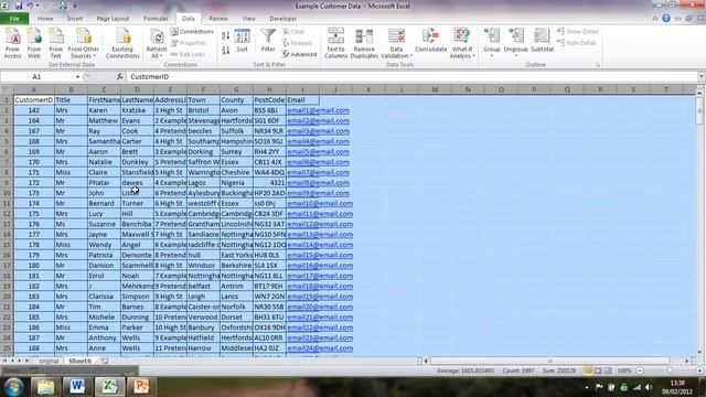 Removing Duplicates in Excel 2010.mp4 смотреть онлайн