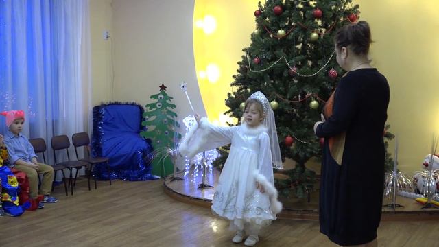 Новый год детсад 50 гр.Калинка смотреть онлайн