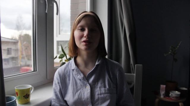 ПАСХАЛЬНЫЕ ВЫХОДНЫЕ | КРАШУ ПРЯЖУ ВМЕСТО ЯИЦ смотреть онлайн