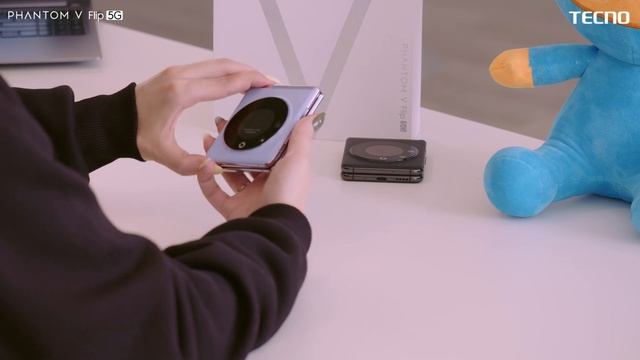 TECNO PHANTOM V Flip обучающий видео-обзор