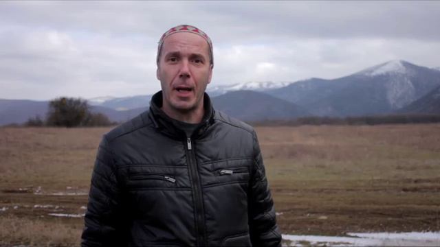 Начал расти животик?