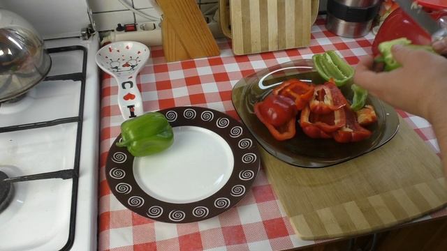 Как очистить перец от семян за 7 секунд ? смотреть онлайн