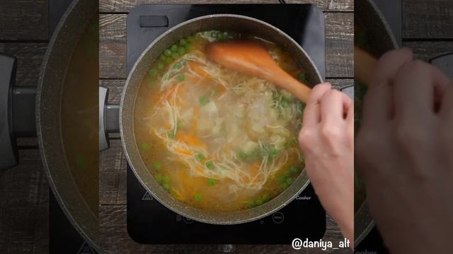 Сырный суп с лапшой видео рецепт | простые рецепты от Дании смотреть онлайн