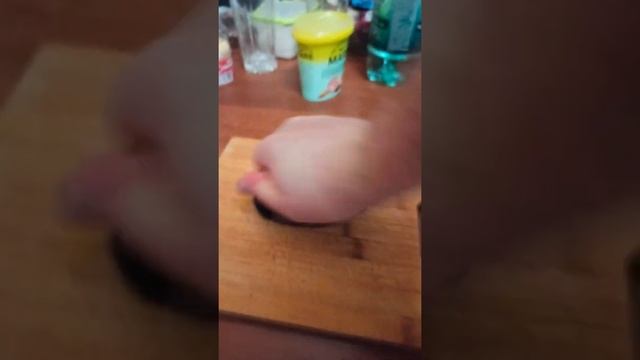 Как почистить прес для чеснока! смотреть онлайн