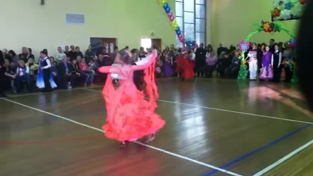 Медленный вальс 2 заход.wmv смотреть онлайн