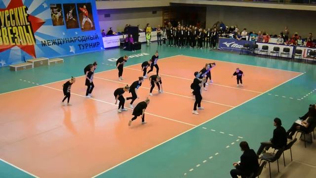 Русские звёзды. Хипхоп юниоры формейшн Ритмикс. Чемпионат Санкт-Петербурга смотреть онлайн