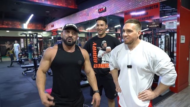 18+ Aziz Estet Bilan Birgalikda Trenirovka!