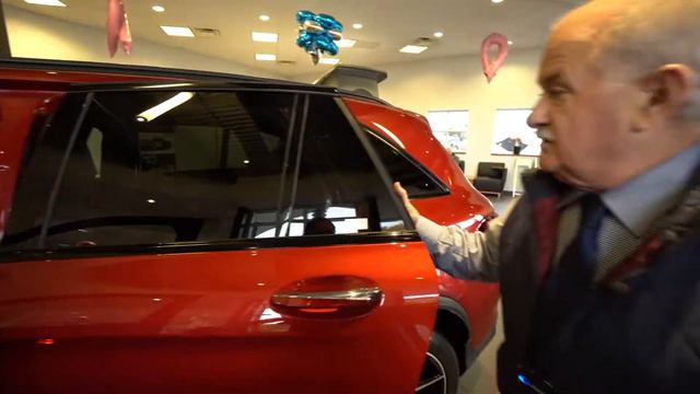 2021 Mercedes-Benz GLC 43 AMG® SUV | Video tour with Tony D. смотреть онлайн