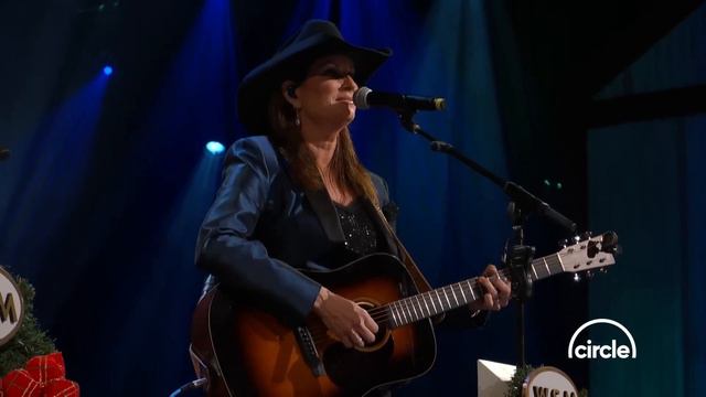 Ashley McBryde & Terri Clark - Girl Goin’ Nowhere | Live at the Opry смотреть онлайн