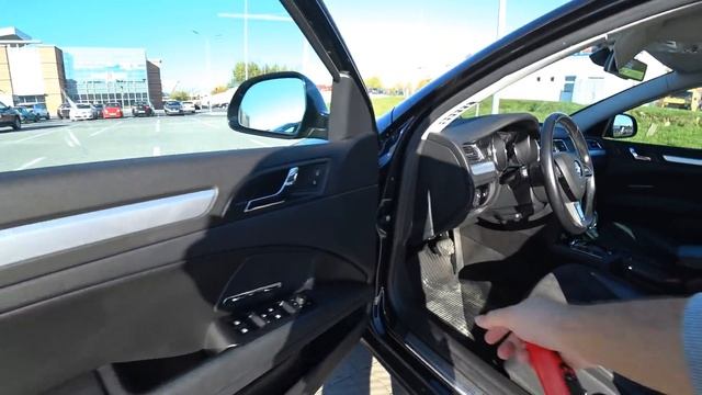 Продаётся Skoda Superb 2.0 TDI DSG 4x4 с пробегом 148000