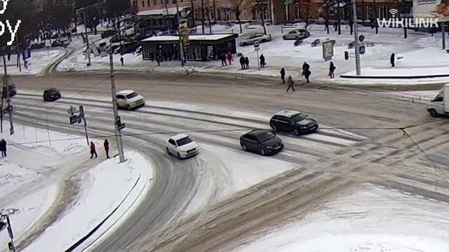 Жестко сбили пешехода. Бульвар - Машерова. 12.02.2021, Брест | WikiLink