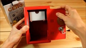 Металлический сейф копилка с кодовым замком и ключом