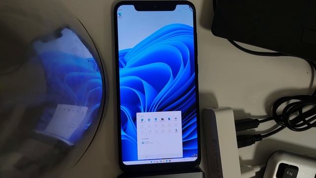 Windows 11 на СМАРТФОНЕ - ТЕСТ, УСТАНОВКА смотреть онлайн