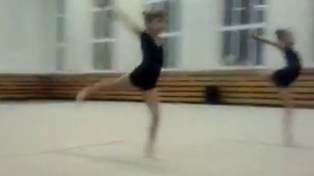 наш танец по худ.гим. 2006-2007 год танец бп смотреть онлайн