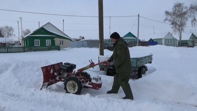 Отвал для уборки снега на мотоблоке Агрос. смотреть онлайн