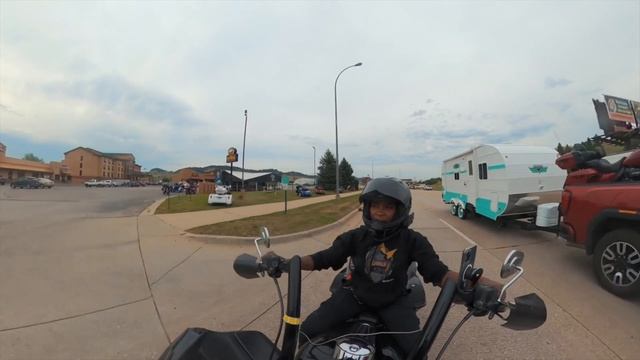 Vibe With Me | Relaxing Motorcycle Ride To Sturgis 2021 On Harley-Davidson Road Glide - Part 2 смотреть онлайн