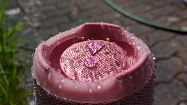JBL Charge 5 (TL) WATER BASS TEST! (Pink) ? смотреть онлайн