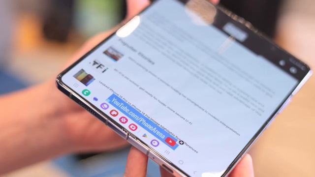 Galaxy Fold 5: Samsung FINALLY Fixed The Fold! смотреть онлайн