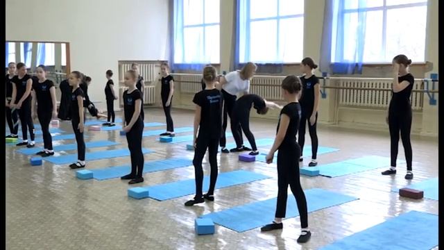 Руководитель школы танца Art Kids провела открытый урок смотреть онлайн