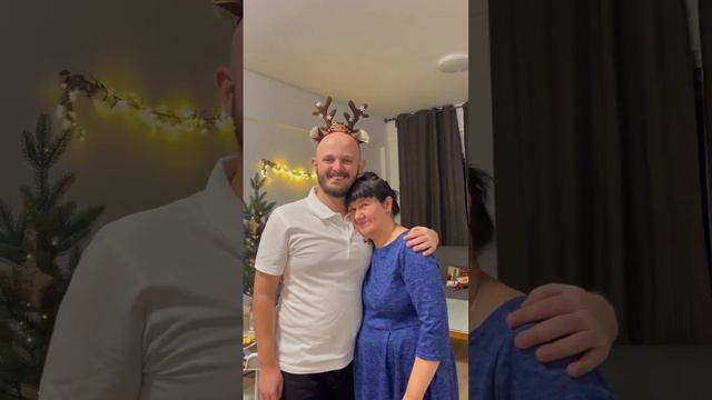 Новогодняя ёлка, новый год, Рождество, новогодний стол, семья, я и сын смотреть онлайн