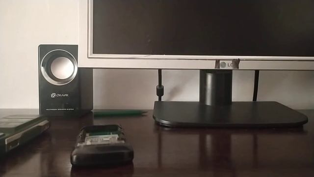 три кнопочных телефона смотреть онлайн