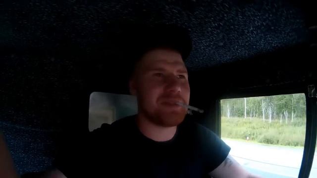 Перегруженный камаз едет по дачам смотреть онлайн