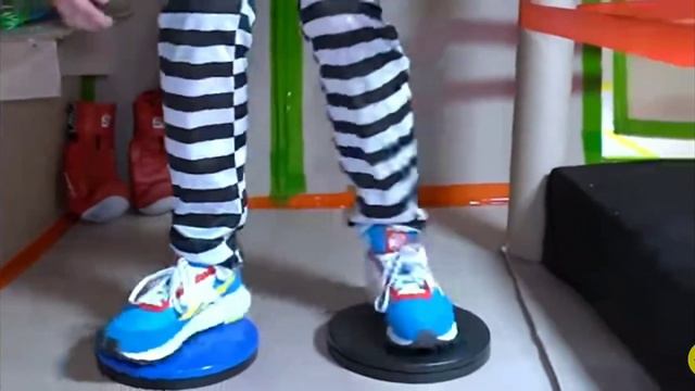 ПОСТАВЬ ЛАЙК И ПОДПИШИСЬ ЕСЛИ ЛЮБИШЬ КАНАЛ А4 смотреть онлайн