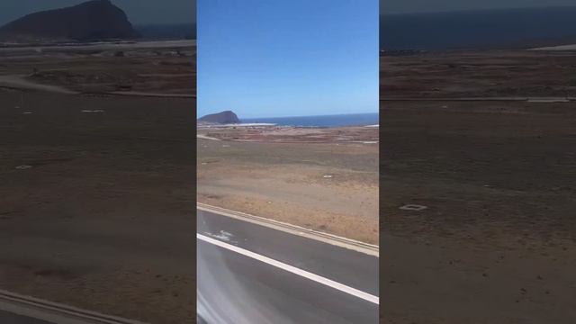 Вауууу!!! Аэропорт с видом на океан! Впервые в жизни такое увидела ✈️🤩🏝️ смотреть онлайн