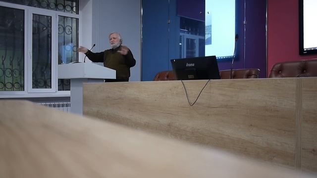 Валерий Грязнов :История Кировского Района. 00034 смотреть онлайн