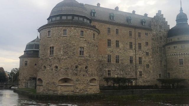 Швеция замок в г. ЭРЕБРУ. смотреть онлайн