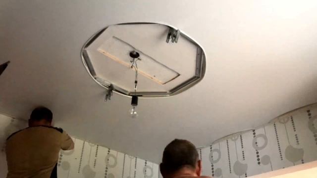 РЕМОНТ КУХНИ у РОДИТЕЛЕЙ / 6 ЧАСТЬ / НАТЯЖНОЙ ПОТОЛОК / ОКОНЧАНИЕ РЕМОНТА смотреть онлайн