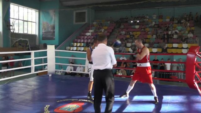 Чемпионат Харькова по боксу 2015 - Булгаков - Юхта - Финал 91 кг - Часть 1 смотреть онлайн