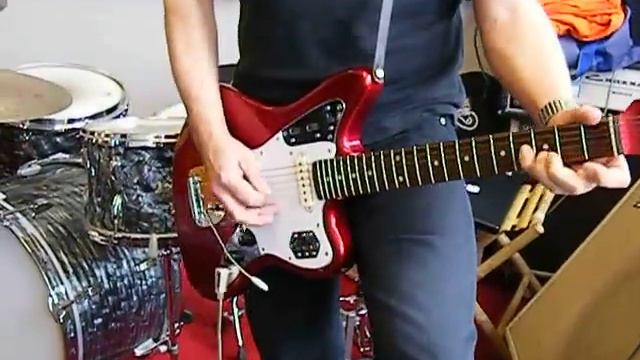 Fender Jaguar Surf guitar w. Seymour Duncan Vintage Bridge PU смотреть онлайн