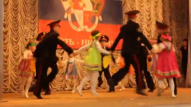 Танец РОМАШКА МАДОУ "Детский сад №393" г.Пермь смотреть онлайн