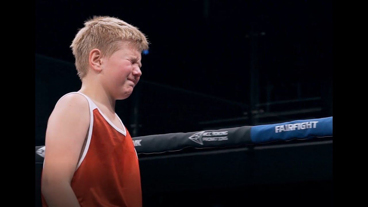 МАТЧЕВАЯ ВСТРЕЧА ПО БОКСУ | Челябинск против Екатеринбурге | ТИЩЕНКО В ЗАЛЕ | ВСЕ ПО-ВЗРОСЛОМУ смотреть онлайн