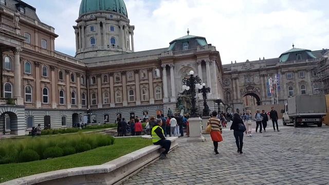 Пешта,Буда,Фуникулёр и Hard Rock Cafe Budapest смотреть онлайн