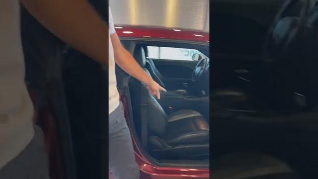 Продаётся легендарный Dodge Challenger СПб смотреть онлайн