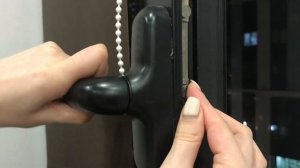 Если заклинило ручку у окна