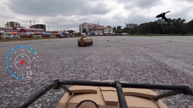 Драг рейсинг Машинка VS БТР из картона на радиоуправлении (гонки) / Drag Racing Car VS BTR смотреть онлайн