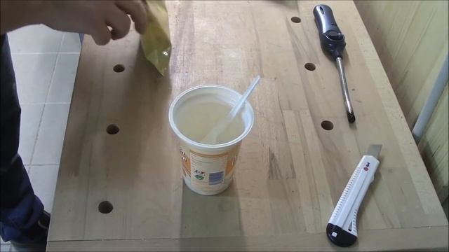 Runde Tischplatte Mit Epoxidharz Gießen