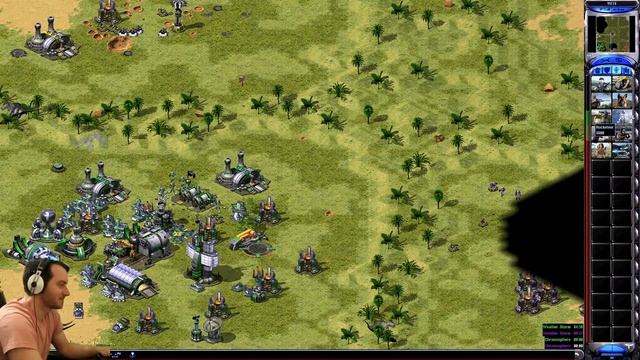 Are the new Prism tanks TOO GOOD?! Red Alert 2 смотреть онлайн