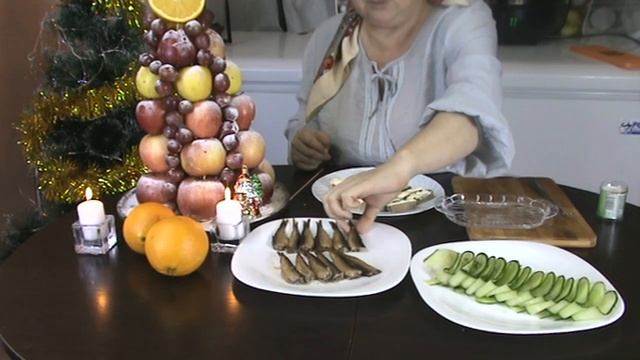 Закуска их шпрот РЫБКИ В ПРУДУ смотреть онлайн