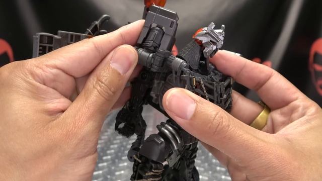 Studio Series Rise of the Beasts Leader SCOURGE: EmGo's Transformers Reviews N' Stuff смотреть онлайн