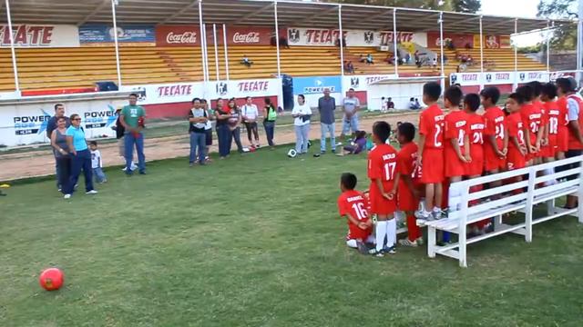 ¡YA VIENE LA COPA TUNERITOS CON PONY RUIZ, R. NAVIA, OSORNO! смотреть онлайн