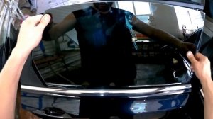 Как снять обшивку двери со снятием стёкол и заднюю полку Volkswagen Jetta 7 ➤ Пошаговое руководство