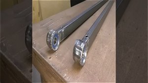 Качеля из профтрубы.