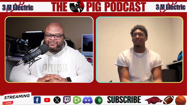 Interview with Arkansas Razorbacks Freshman DL Charleston Collins смотреть онлайн