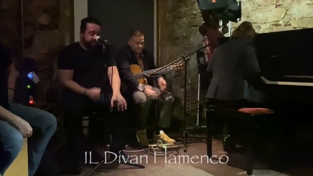 Miki Hernández смотреть онлайн